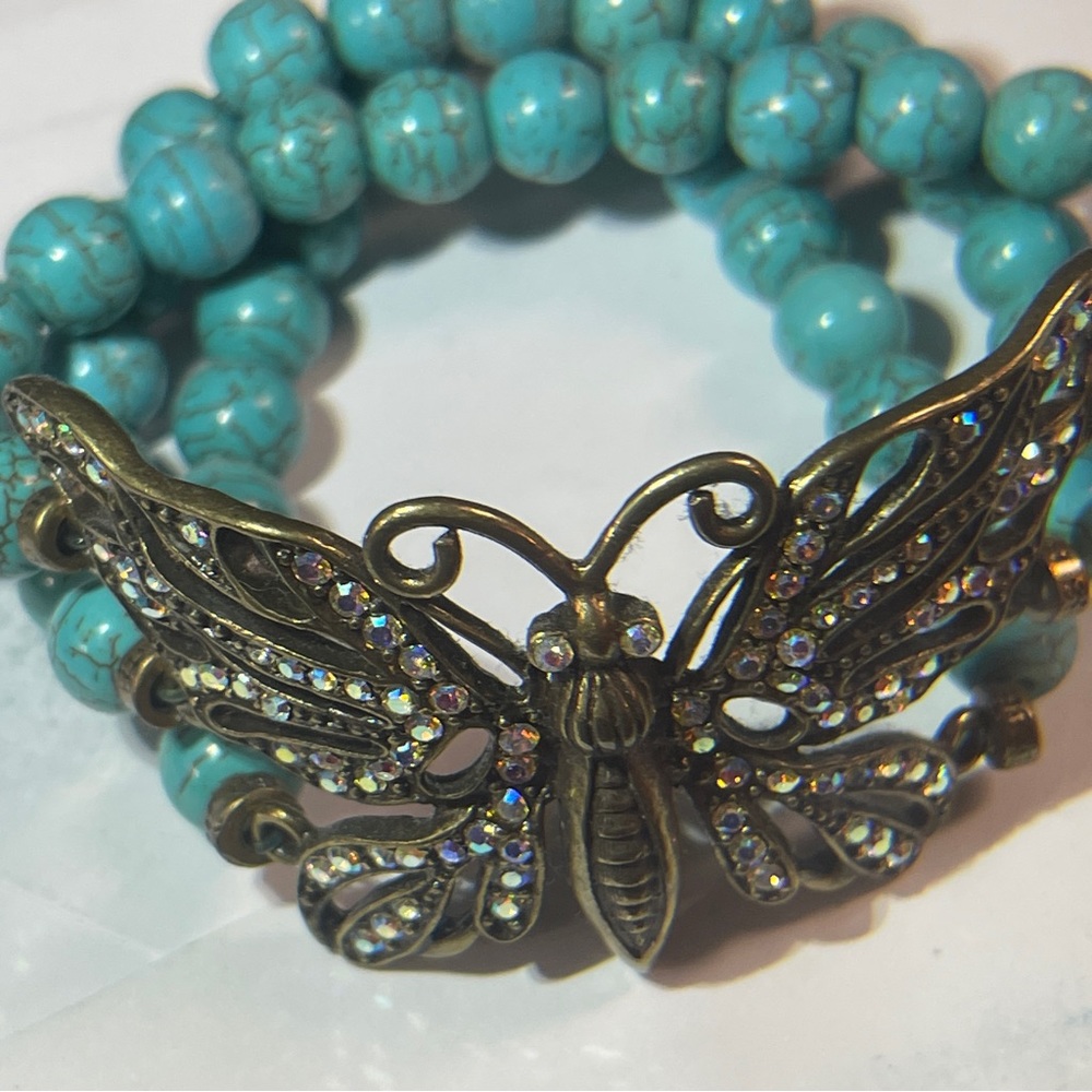 🦋Beautiful Kirk’s Folly Turquoise Beaded Stretch Rhinestone Butterfly Bracelet! - Picture 8 of 11
